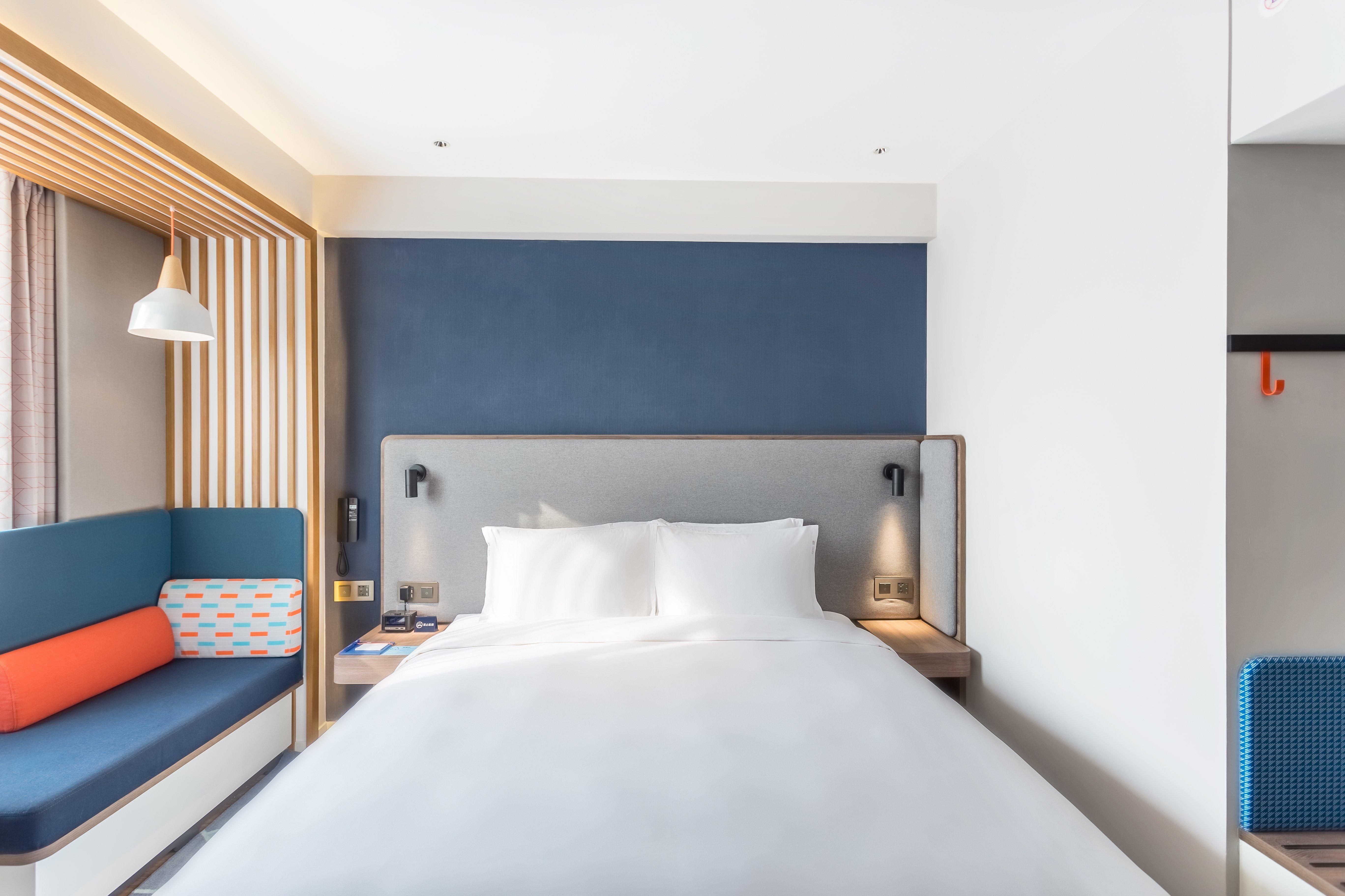 Holiday Inn Express Xi'An Ancient Town West By Ihg Exterior photo